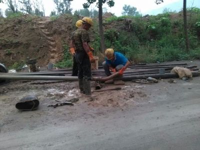 點擊查看詳細信息<br>標題：公路勘察工作現(xiàn)場 閱讀次數(shù)：12005